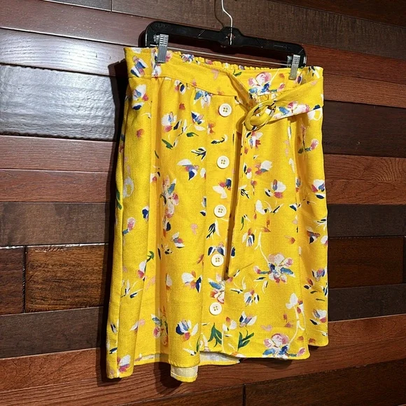 Floral Yellow A-Line Skirt Womans XL - Picture 2 of 11